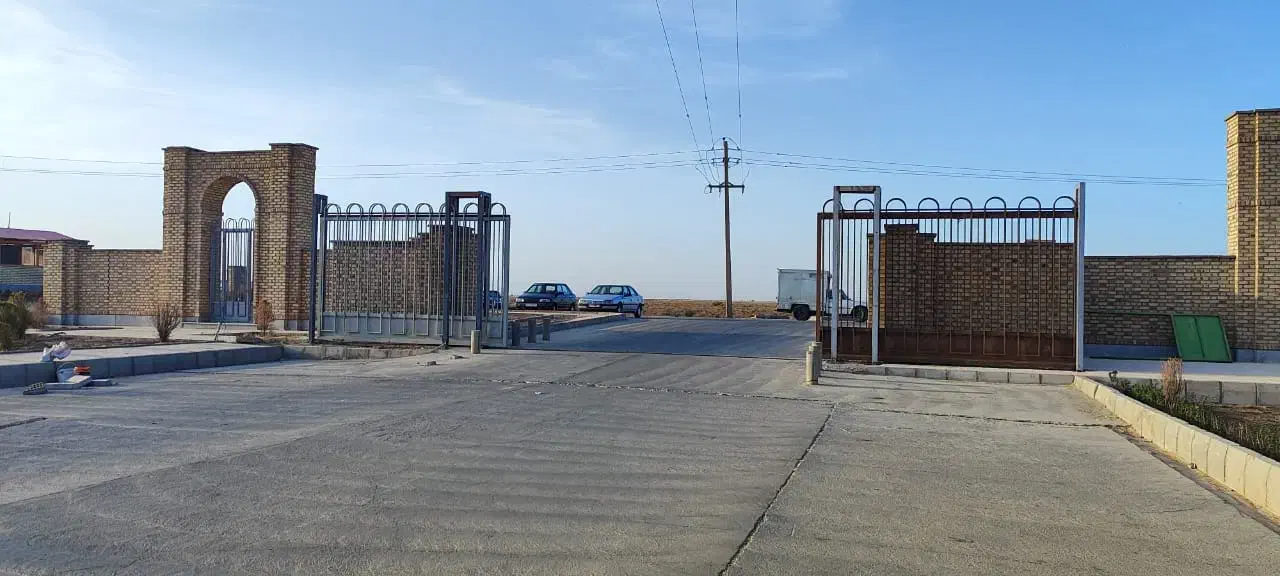 ساخت انواع درب و پنجره و جوشکاری استیل لوله کشی|خدمات پیشه و مهارت|محمدیه-قزوین, |دیوار