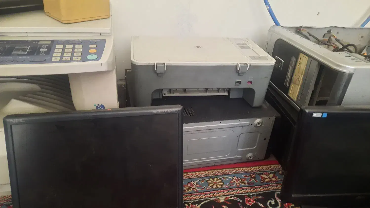 تجهیزات اداری|دفتر کار|شیراز, انجیر|دیوار