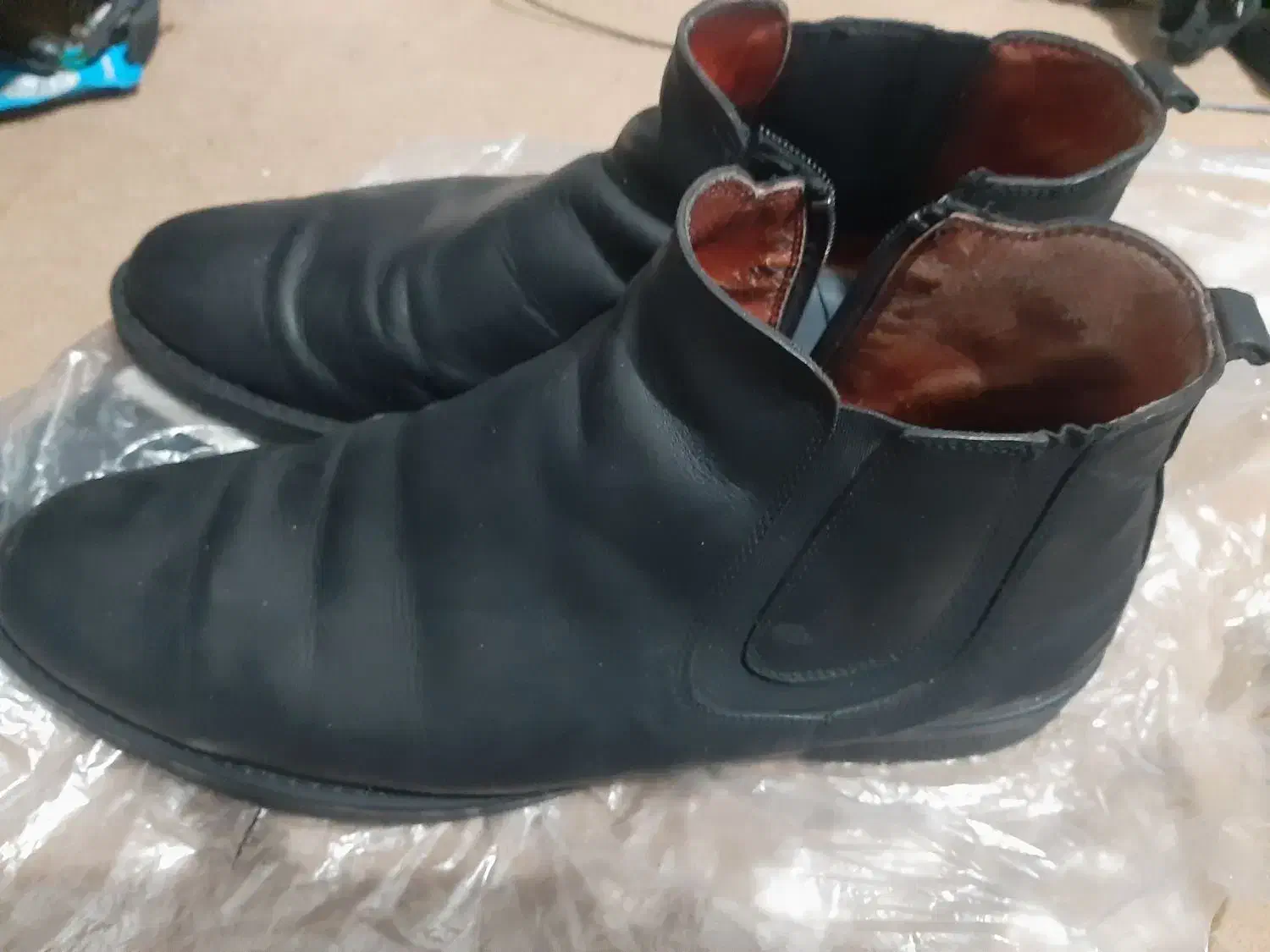 کفش چرم طبیعی|کیف، کفش، کمربند|اصفهان, قائمیه|دیوار