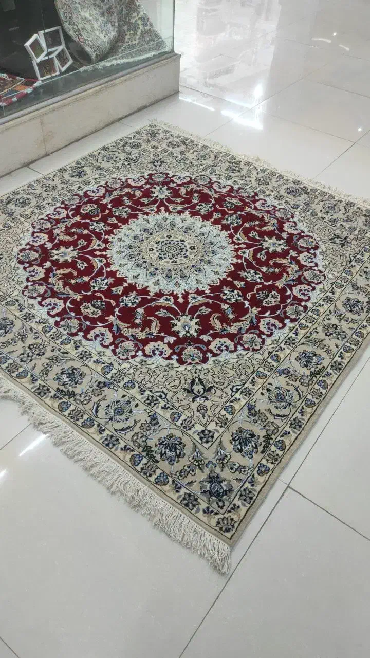 فرش دستباف ۴ متری نایین|فرش|کرمانشاه, |دیوار