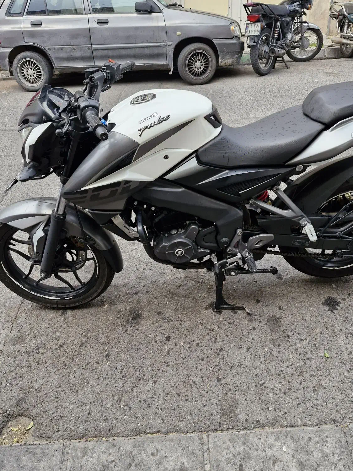 ns 200|موتورسیکلت|تهران, شمیران‌نو|دیوار