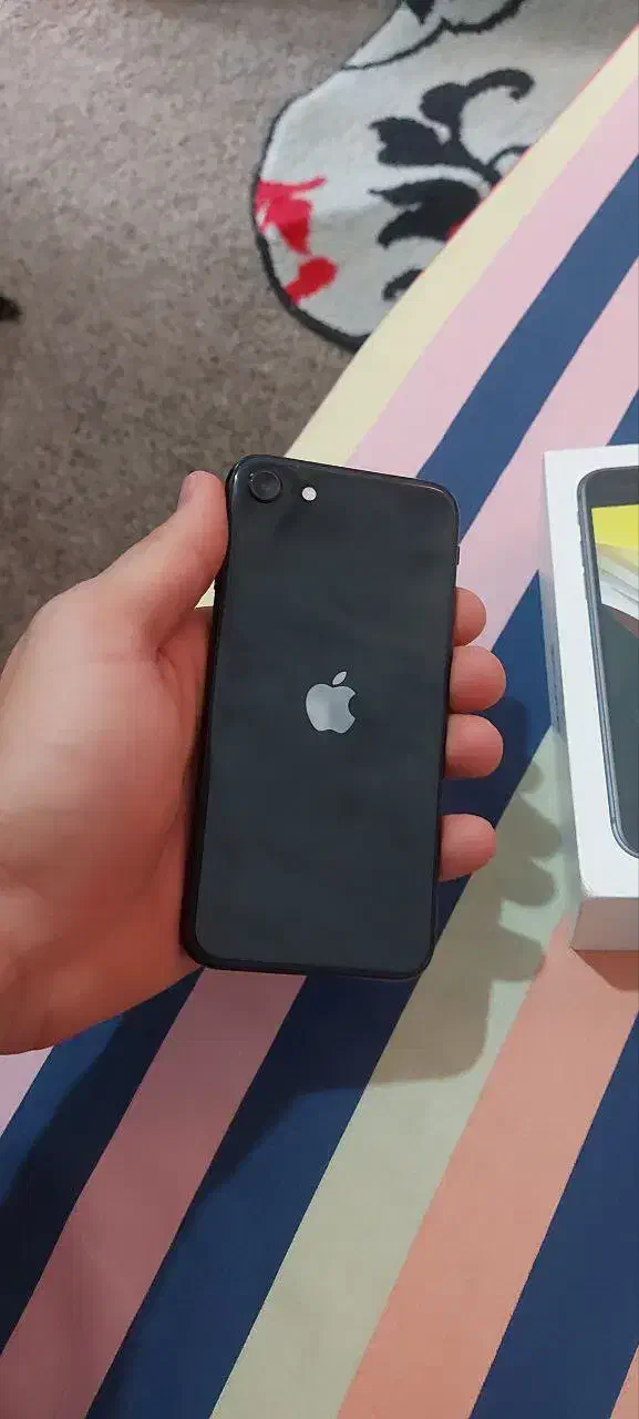 ایفونse2020|موبایل|کرج, شاهین‌ویلا|دیوار