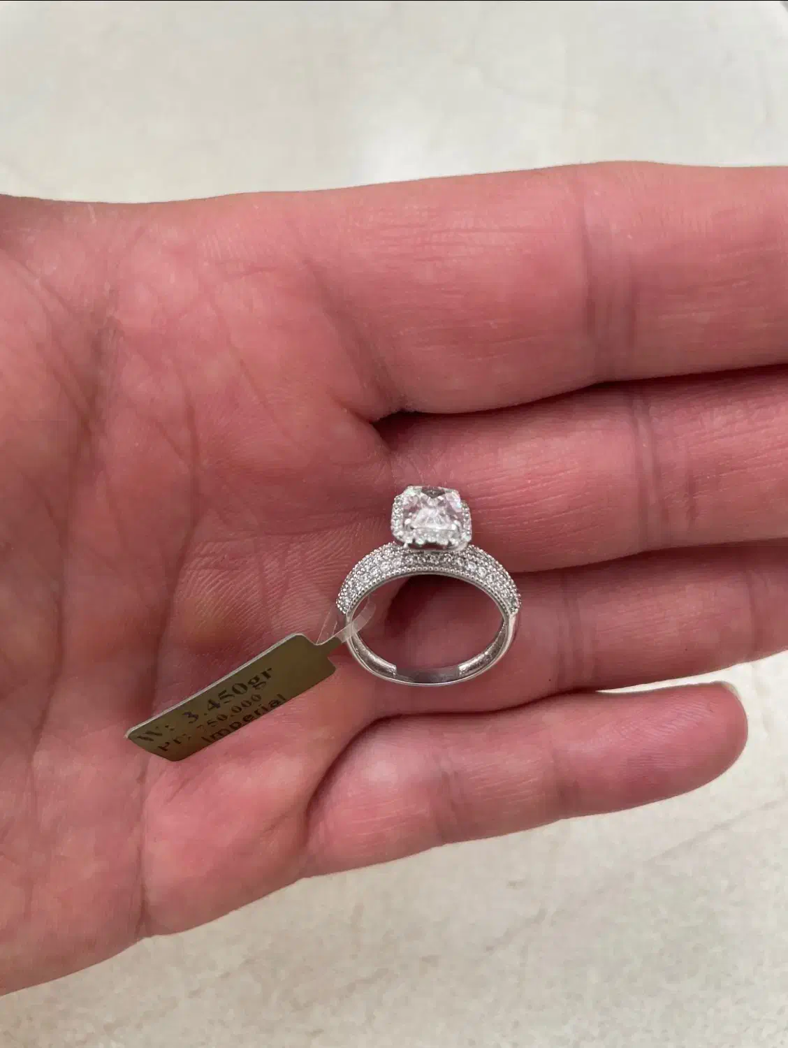 ۱۸ عیار کاملا نوو|جواهرات|تهران, علم و صنعت|دیوار