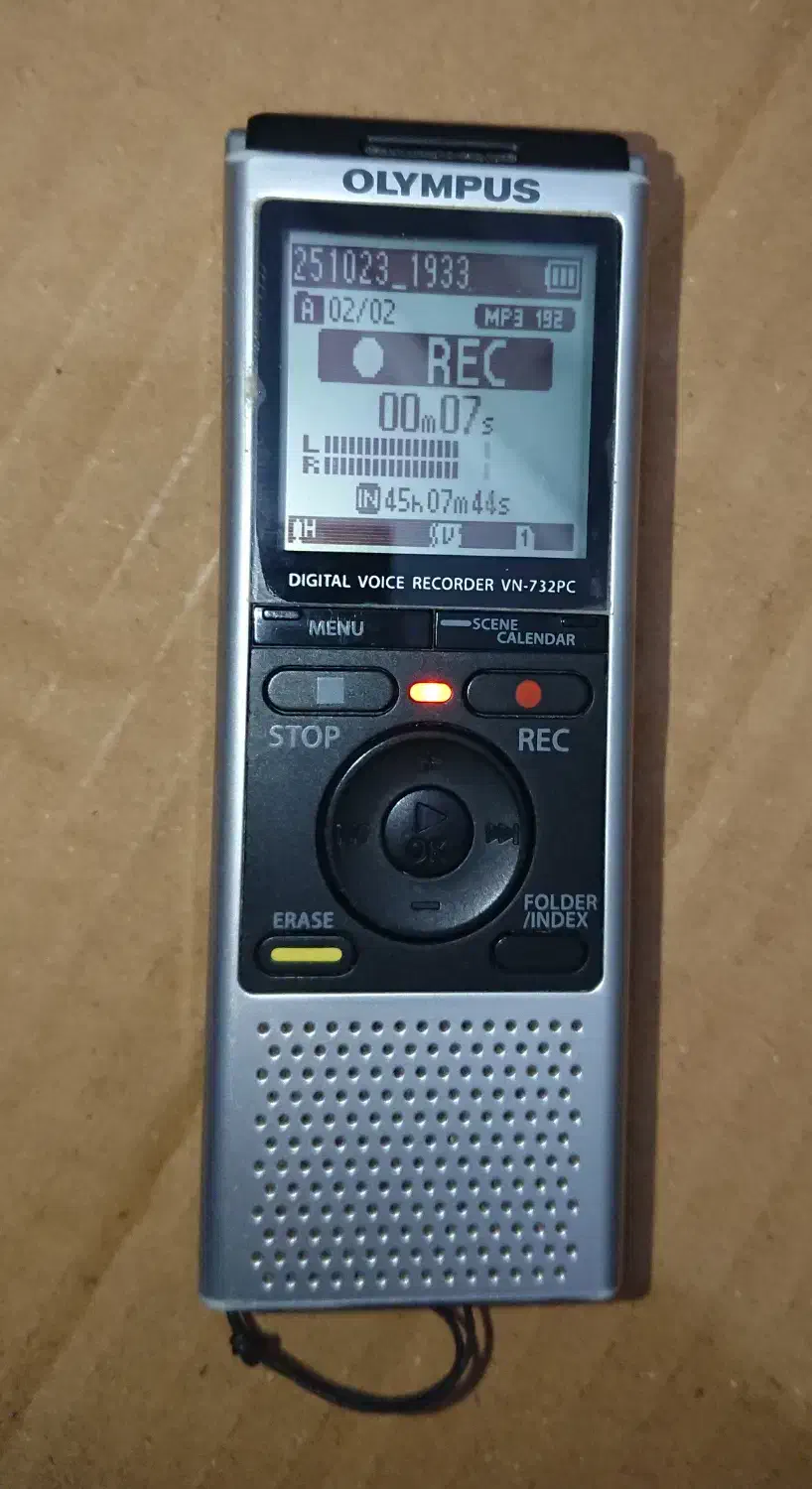 ظبط صدا Olympus الیمپوس +باتری|صوتی و تصویری|ایرانشهر, |دیوار