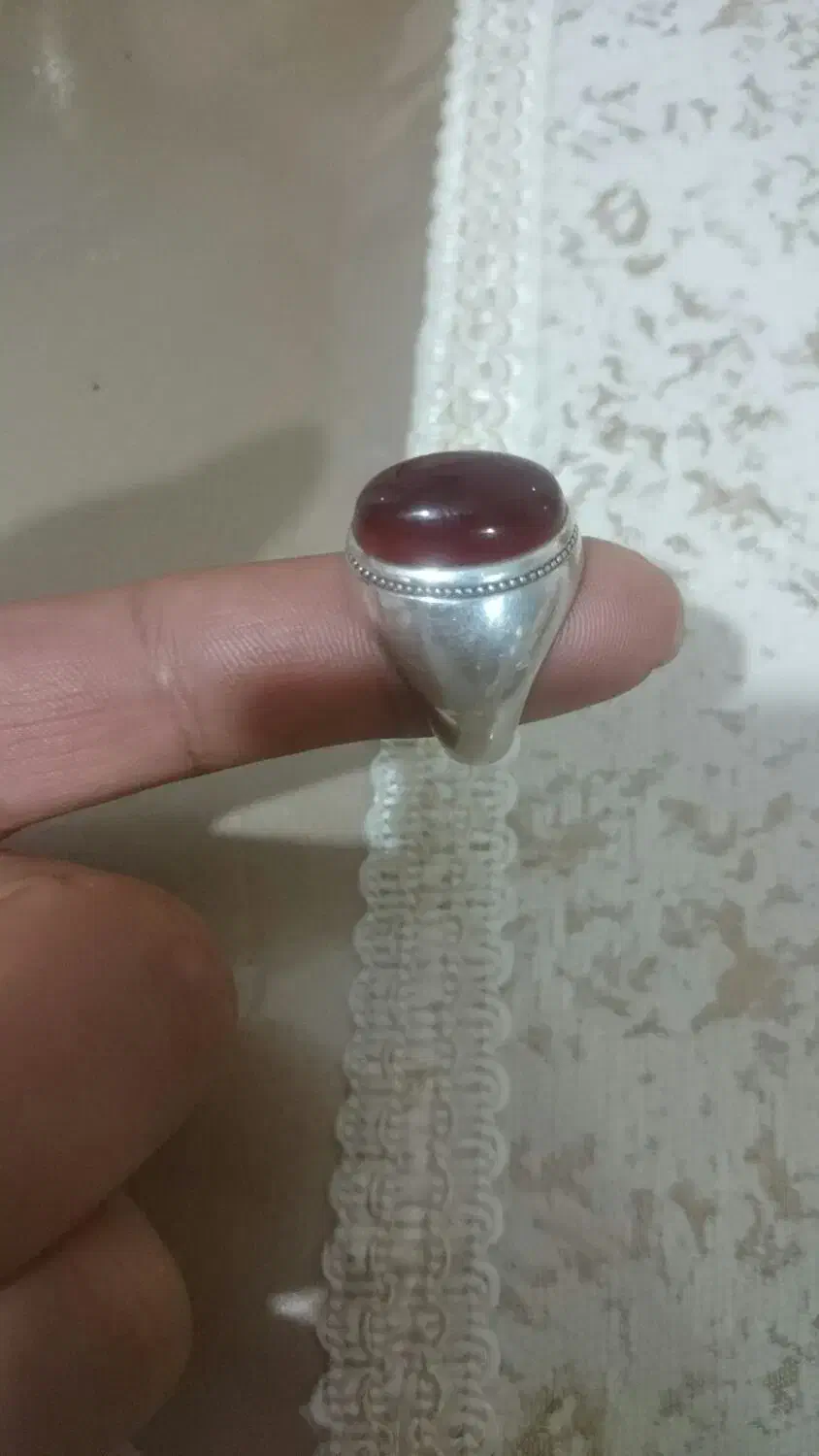 عقیق سرخ|جواهرات|قزوین, |دیوار