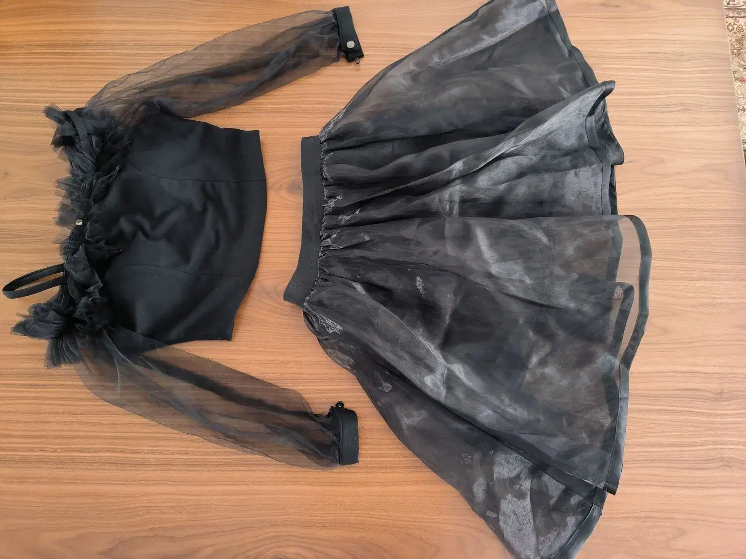 لباس مجلسی نو|لباس|فولادشهر, B4|دیوار