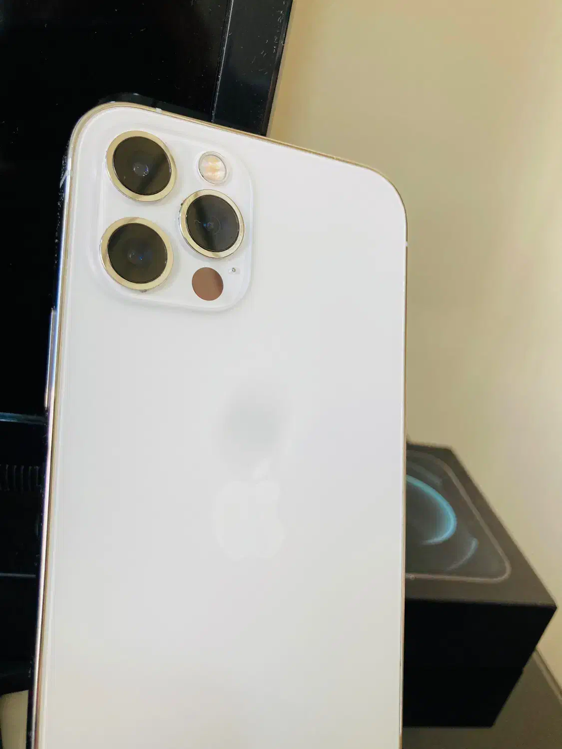 گوشی آیفون‌۱۲ پرو‌۲۵۶ گیگ درحد نو سری 5|موبایل|تهران, سعادت‌آباد|دیوار