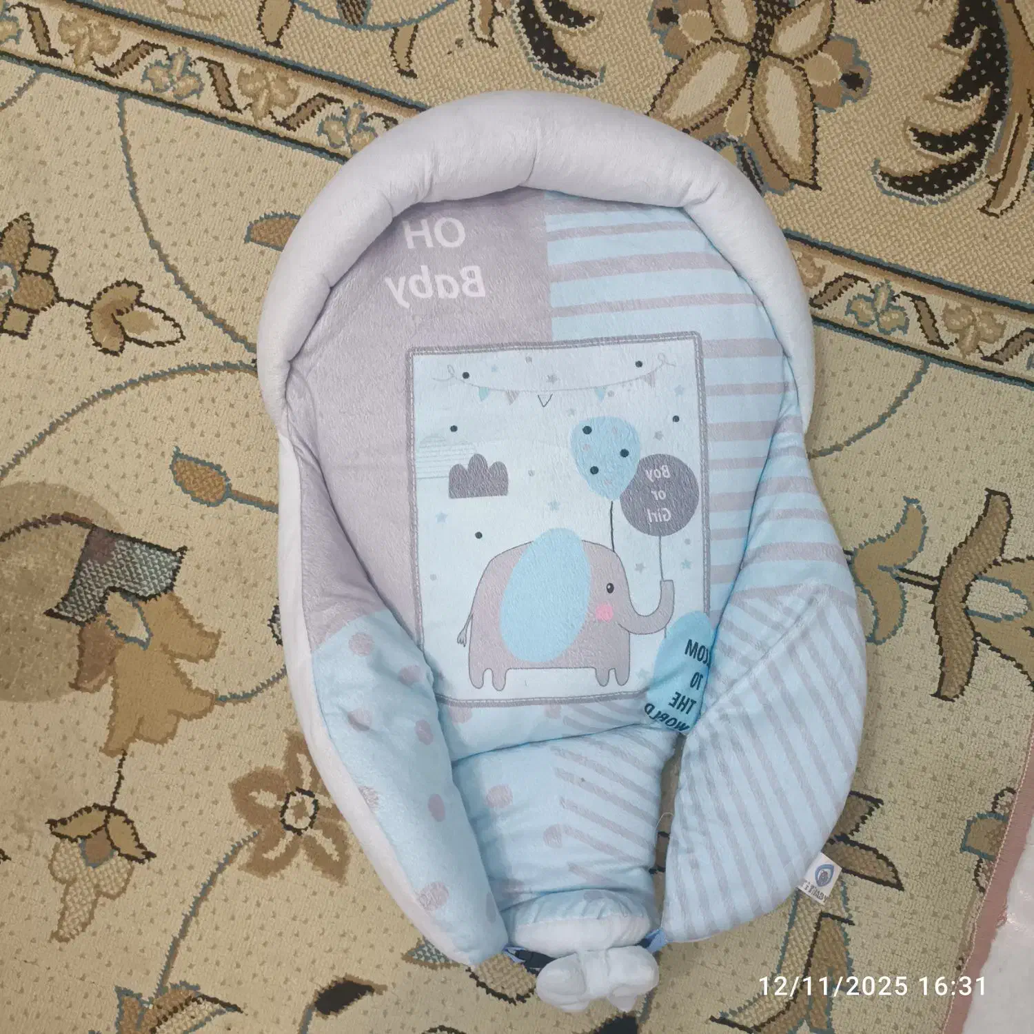 قنداق و اغوشی نوزاد|کفش و لباس بچه|ساوه, |دیوار