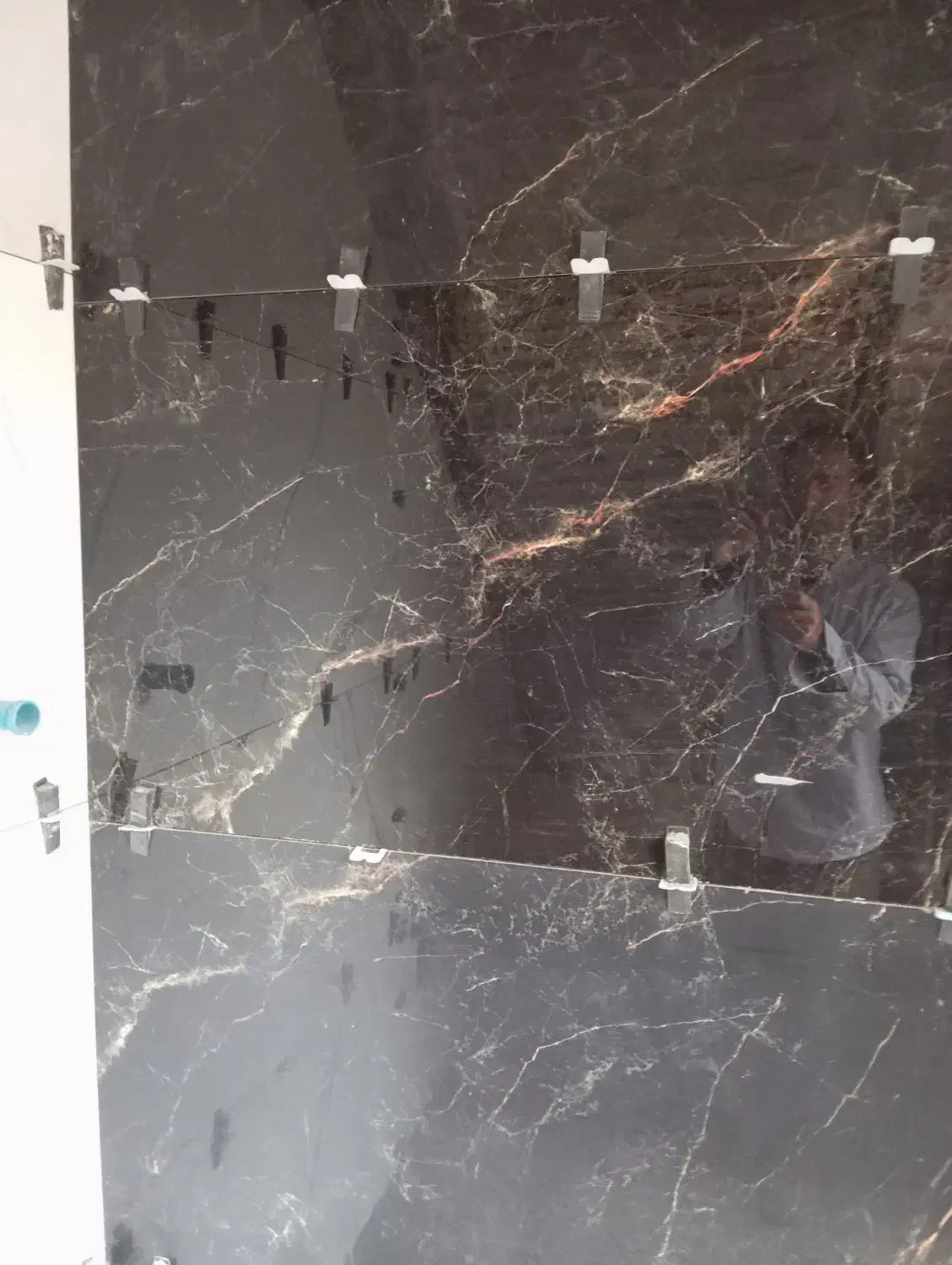 شاگرد کاشیکاری|استخدام معماری، عمران و ساختمانی|مشگین شهر, |دیوار