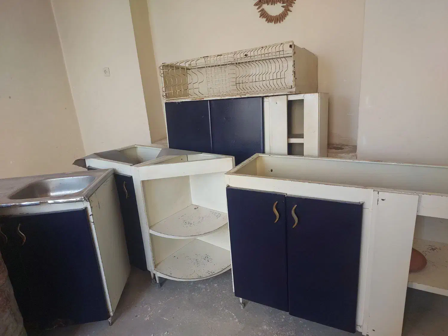 کابینت|آبگرمکن، پکیج، شوفاژ|الیگودرز, |دیوار