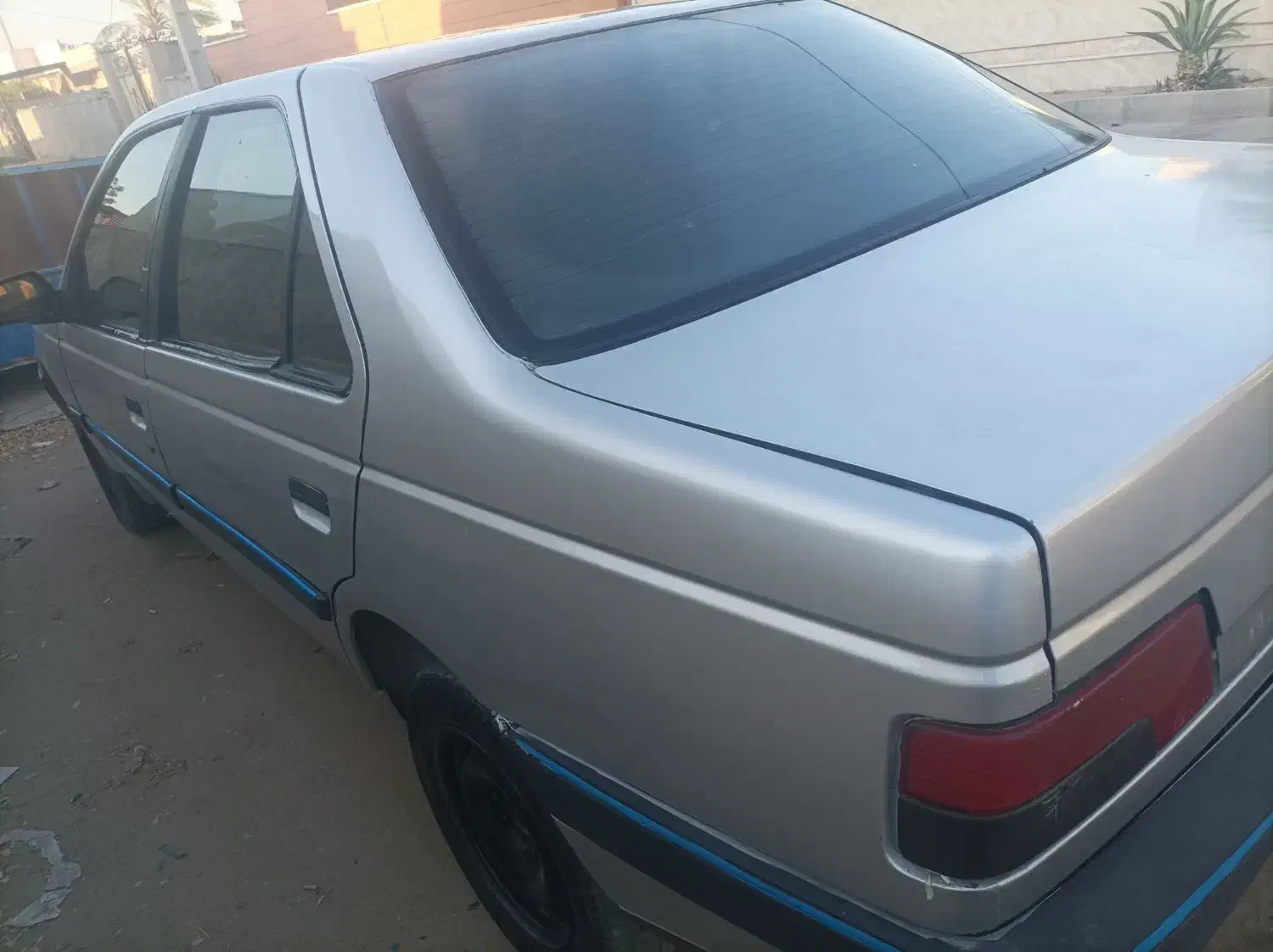 فروش ۴۰۵ نقره ای ۸۴|خودرو سواری و وانت|برازجان, |دیوار