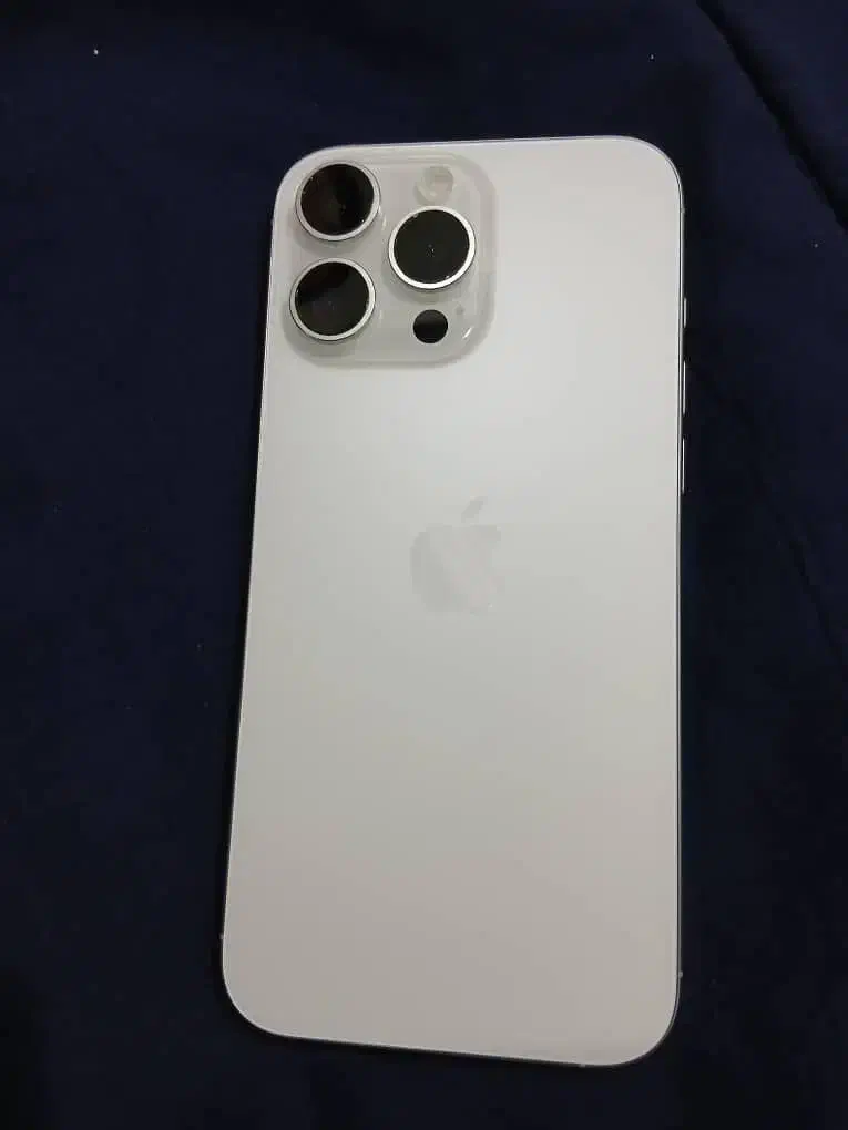 آیفون 16 پرومکس رجیسترشده 256 گیگ سفید|موبایل|تبریز, |دیوار