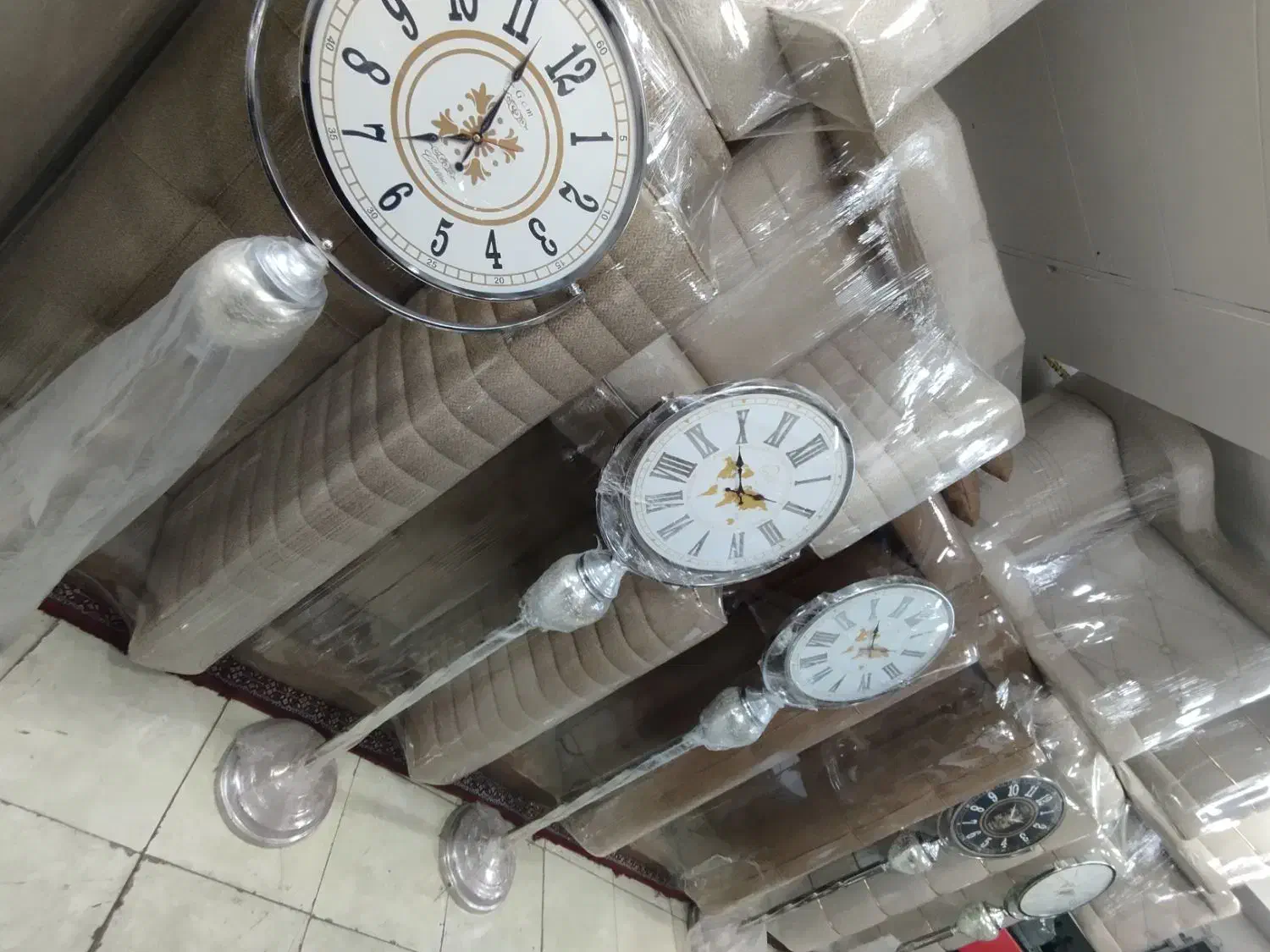 ساعت ایستاده و دیواری نو|ساعت دیواری و تزئینی|تبریز, |دیوار