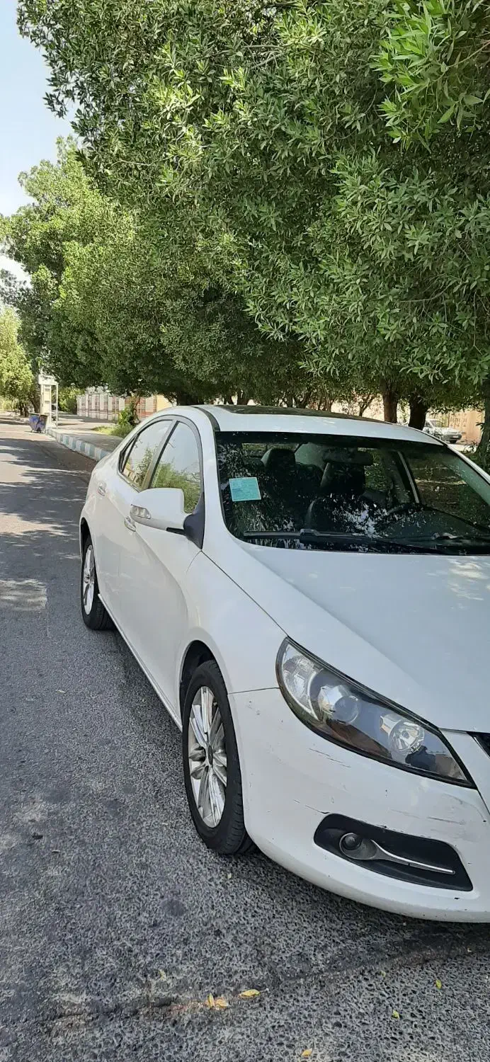 جک J5 اتومات ۱۸۰۰|خودرو سواری و وانت|دزفول, |دیوار