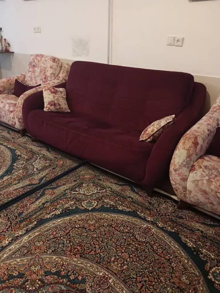 مبل راحتی ۷نفره تمیز|مبلمان خانگی و میز عسلی|داراب, |دیوار