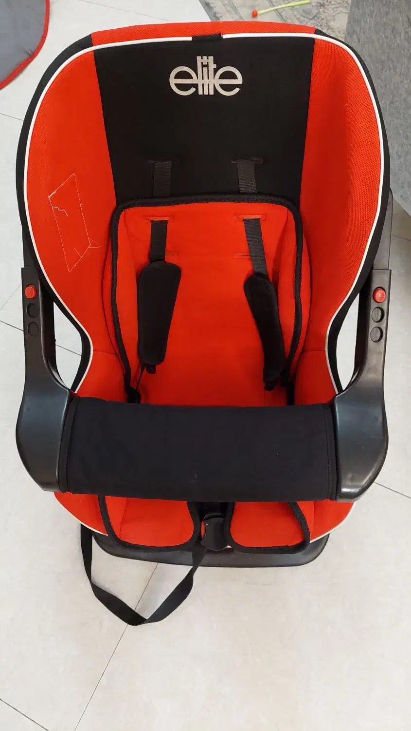 صندلی ماشین|تخت و صندلی بچه|تهران, مینای شمالی (مخبر)|دیوار