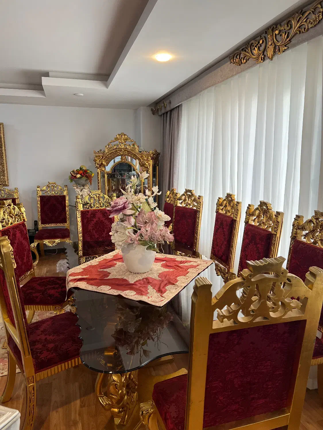مبلمان سلطنتی|مبلمان خانگی و میز عسلی|تهران, آبشار تهران (دریاچه)|دیوار