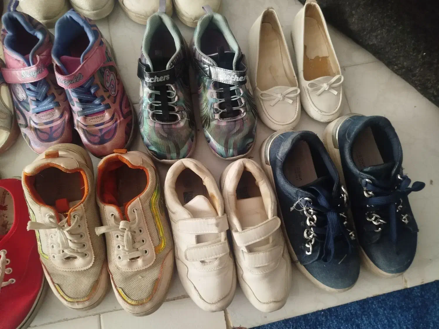 همه کفش ها سالم دونه 150|کفش و لباس بچه|قشم, |دیوار