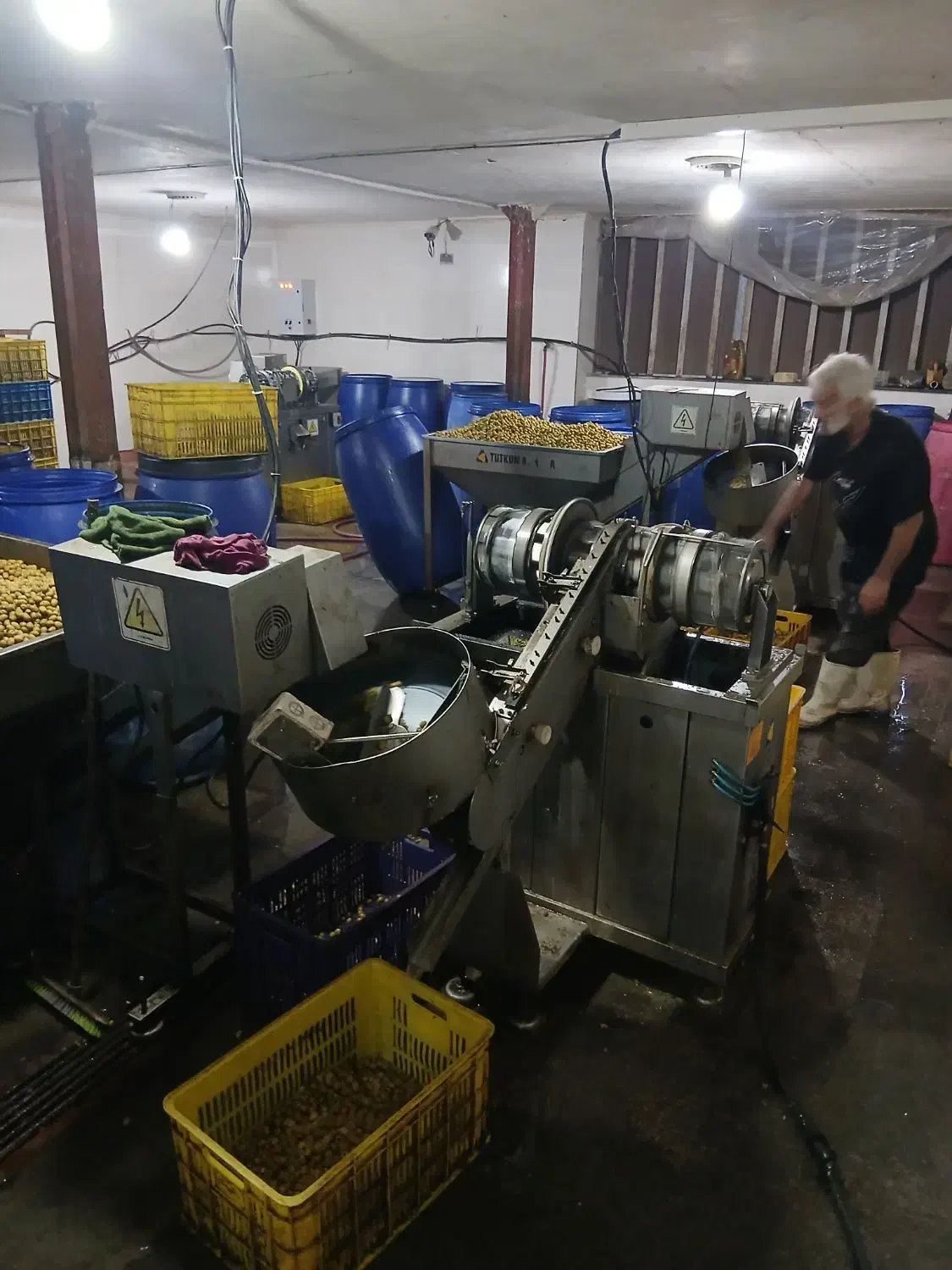 نیروی کار در شرکت زیتون|استخدام صنعتی، فنی، مهندسی|گیلوان, |دیوار