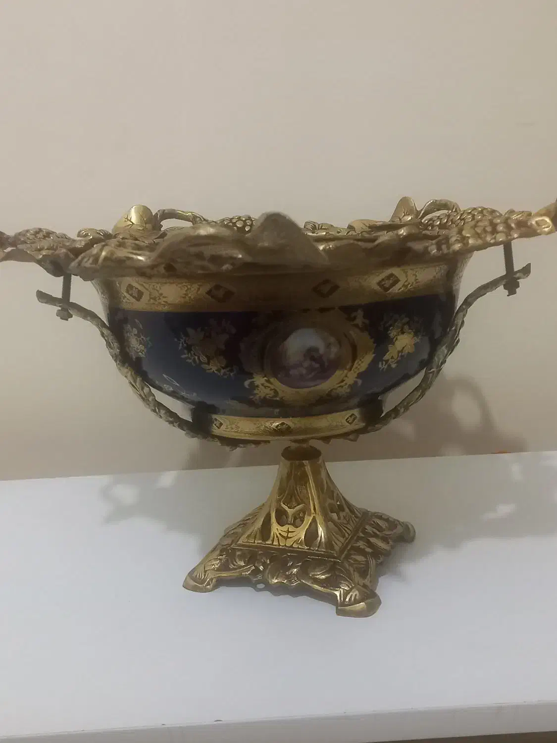 گلدان برنجی ساده|کلکسیون اشیاء عتیقه|نسیمشهر, |دیوار