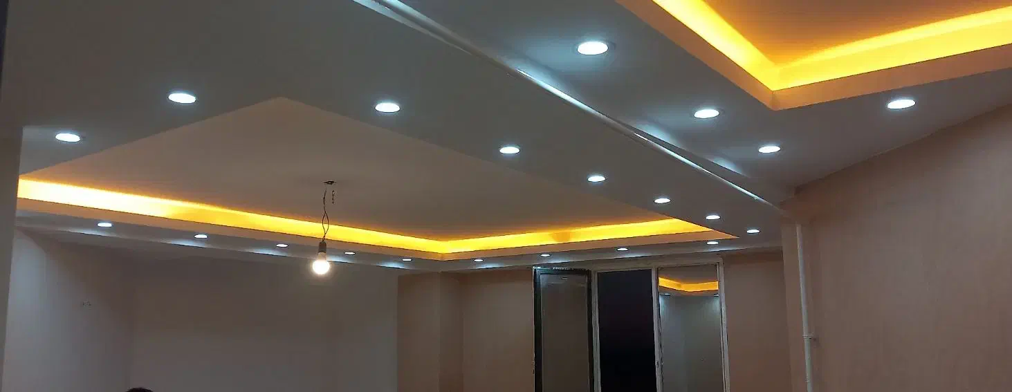 برق کاری فوری /رفع اتصالی/نصب روشنایی|خدمات پیشه و مهارت|سهند, |دیوار