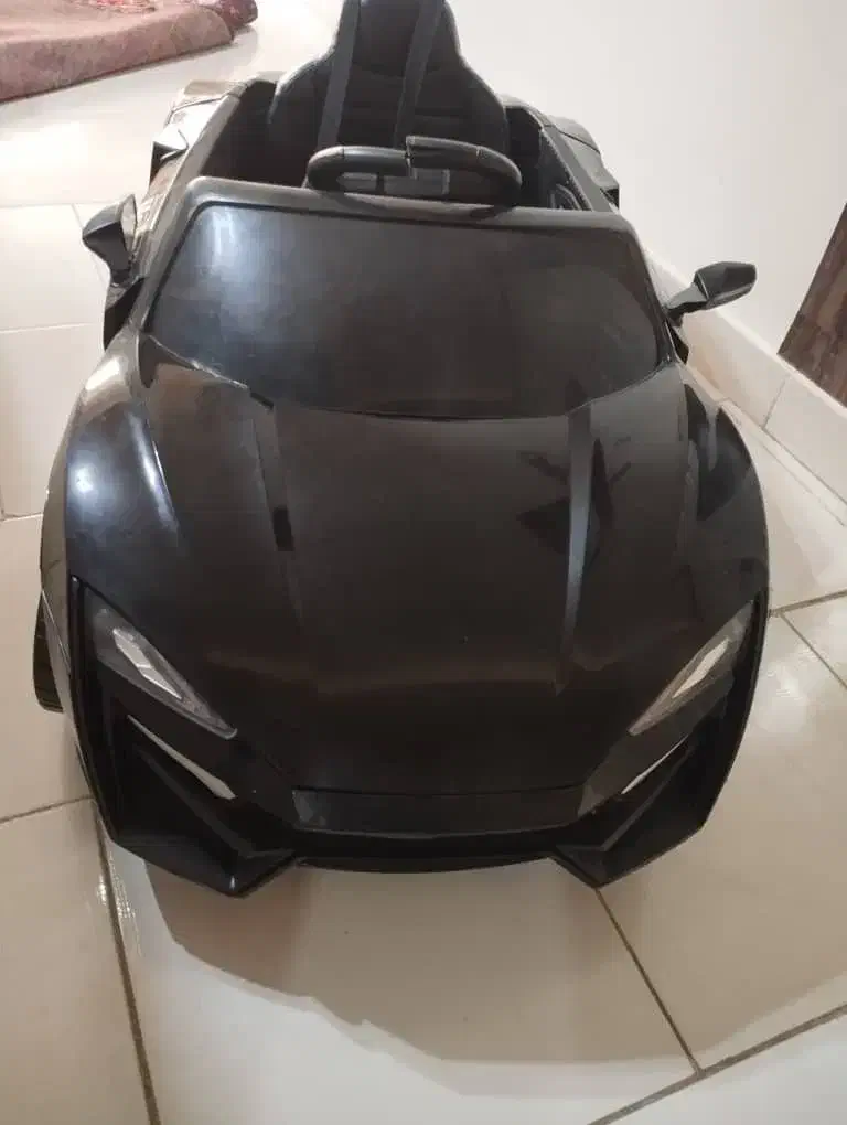 ماشین شارژی مشکی|اسباب و اثاث بچه|تبریز, |دیوار