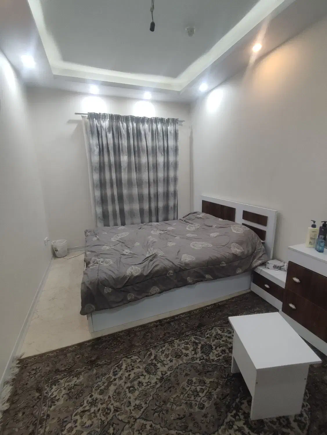 تهرانپارس غرب باقری قزاقی 96متر 2خوابه 2ساله لوکس