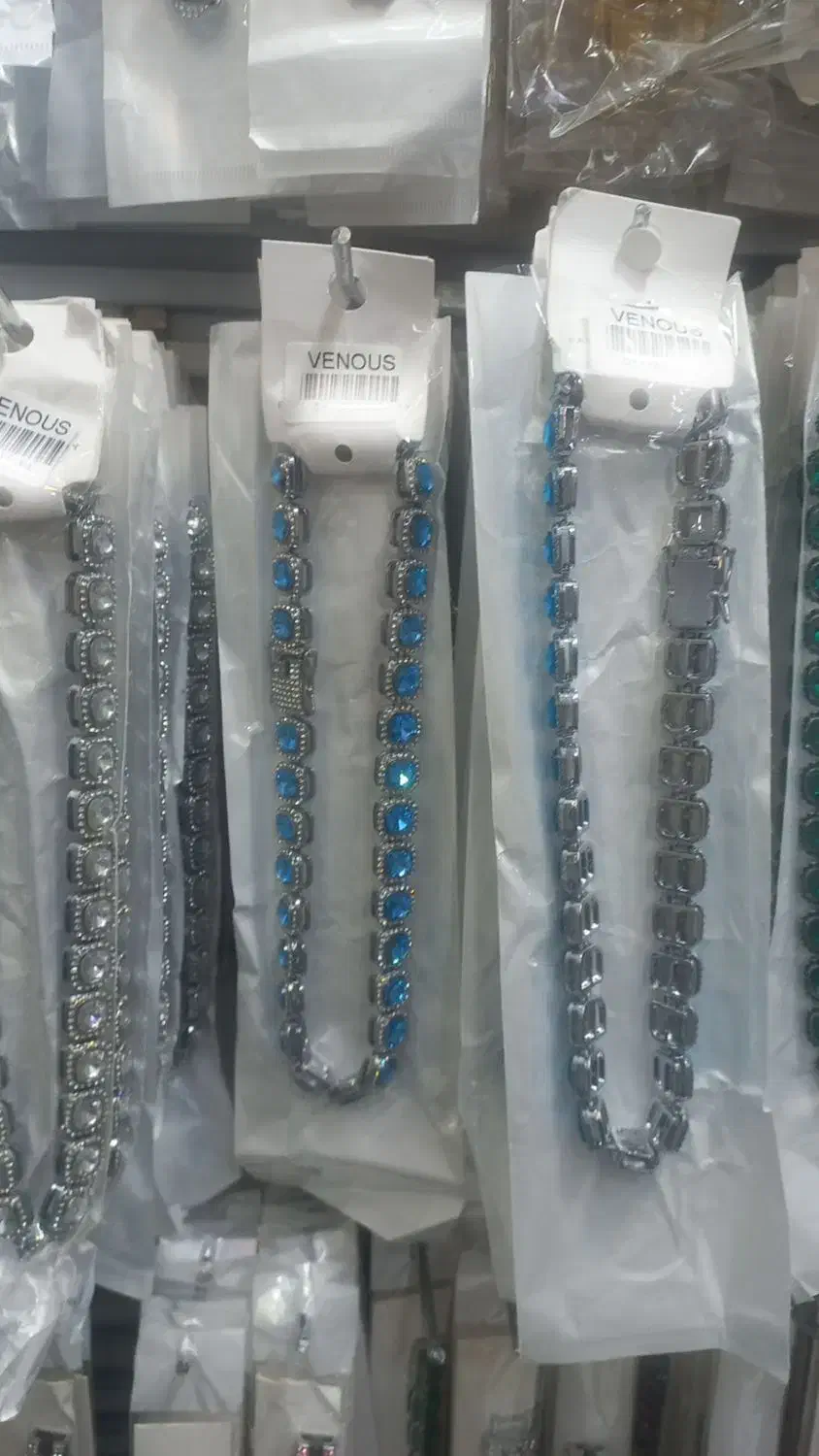 گردنبند تنیسی نگین بزرگ اسپرت رنگ کمیاب|بدلیجات|تهران, نیروی هوایی (پیروزی)|دیوار