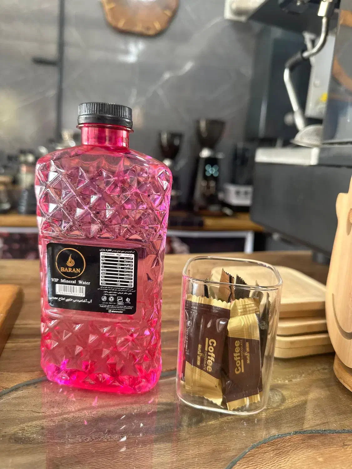 اب معدنی رنگی اب کتابی آب فانتزی ۲۰۰ سی سی|خوردنی و آشامیدنی|تهران, گمرک|دیوار