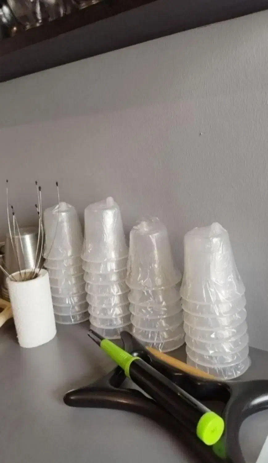 سیاتیک،رگ گیری،حجامت،زالو درمانی|خدمات آرایشگری و زیبایی|اندیشه, اندیشه فاز ۳|دیوار