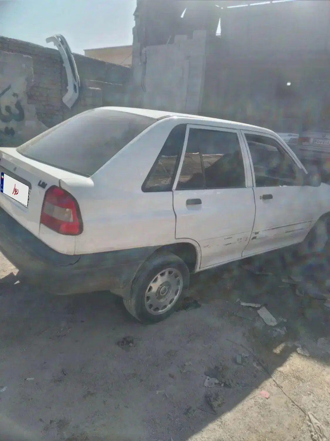 پراید۱۴۱سفیدمدل ۸۳نیمه انژکتور|خودرو سواری و وانت|نورآباد ممسنی, |دیوار