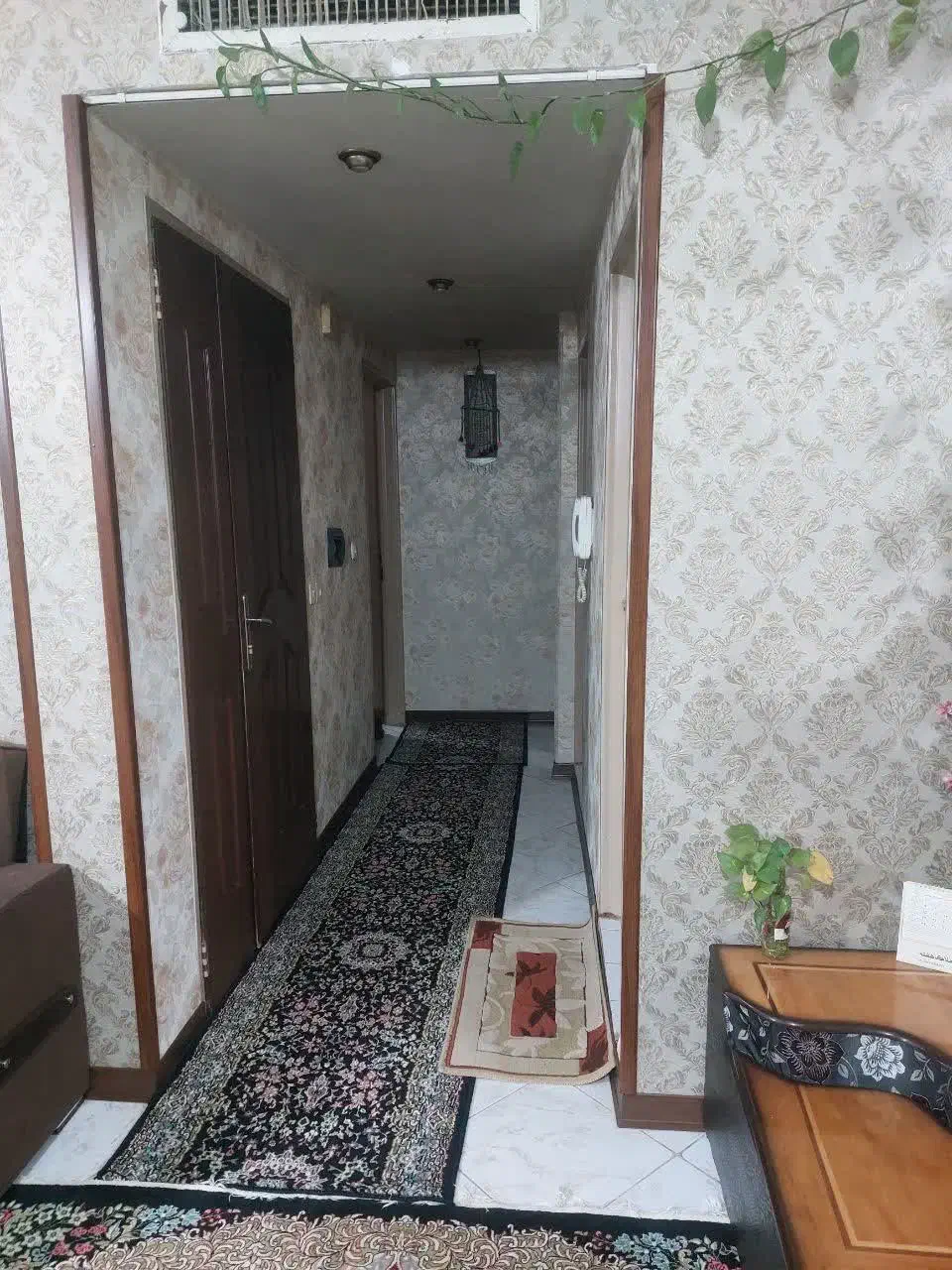 آپارتمان تک واحدی زمرد|فروش آپارتمان|کرمان, |دیوار