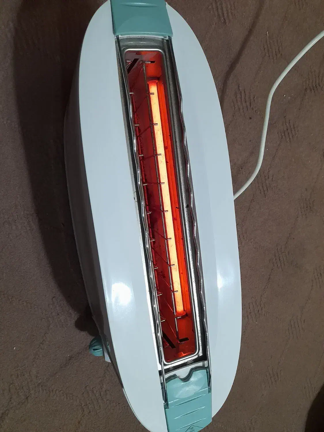 توستر نان تولیپس ترکی کمیاب|اجاق گاز و لوازم برقی پخت‌وپز|تهران, میرداماد|دیوار