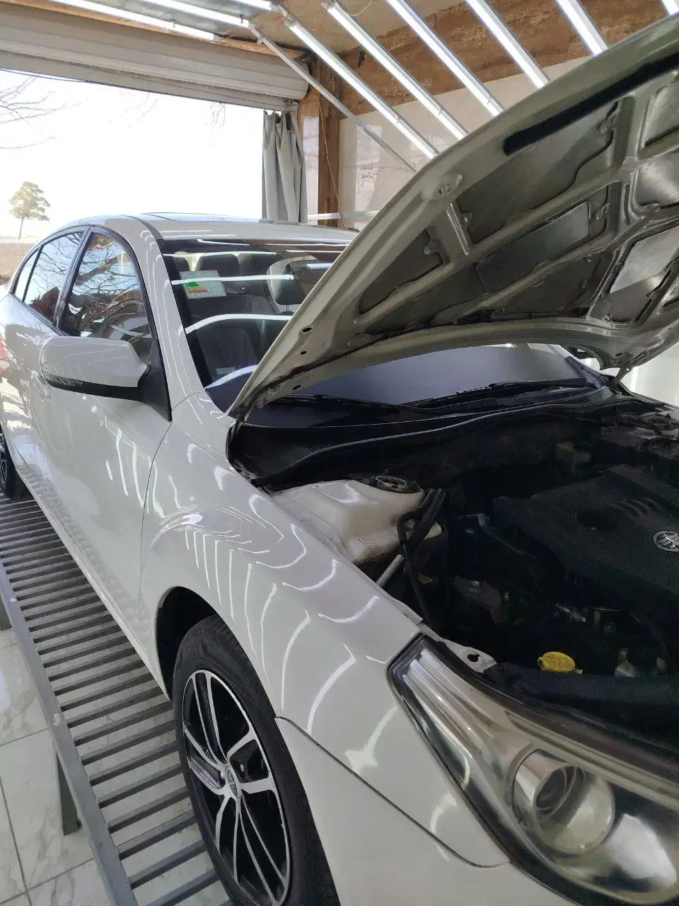 بسترنB50F 1396|خودرو سواری و وانت|نجفآباد, گلدشت|دیوار