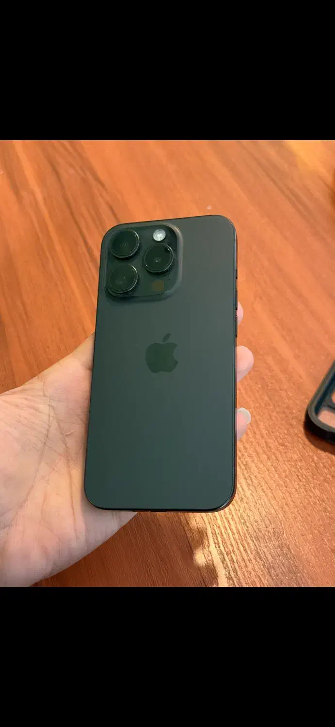 iPhone 15 pro 100%|موبایل|کرج, فاز ۳ مهرشهر|دیوار