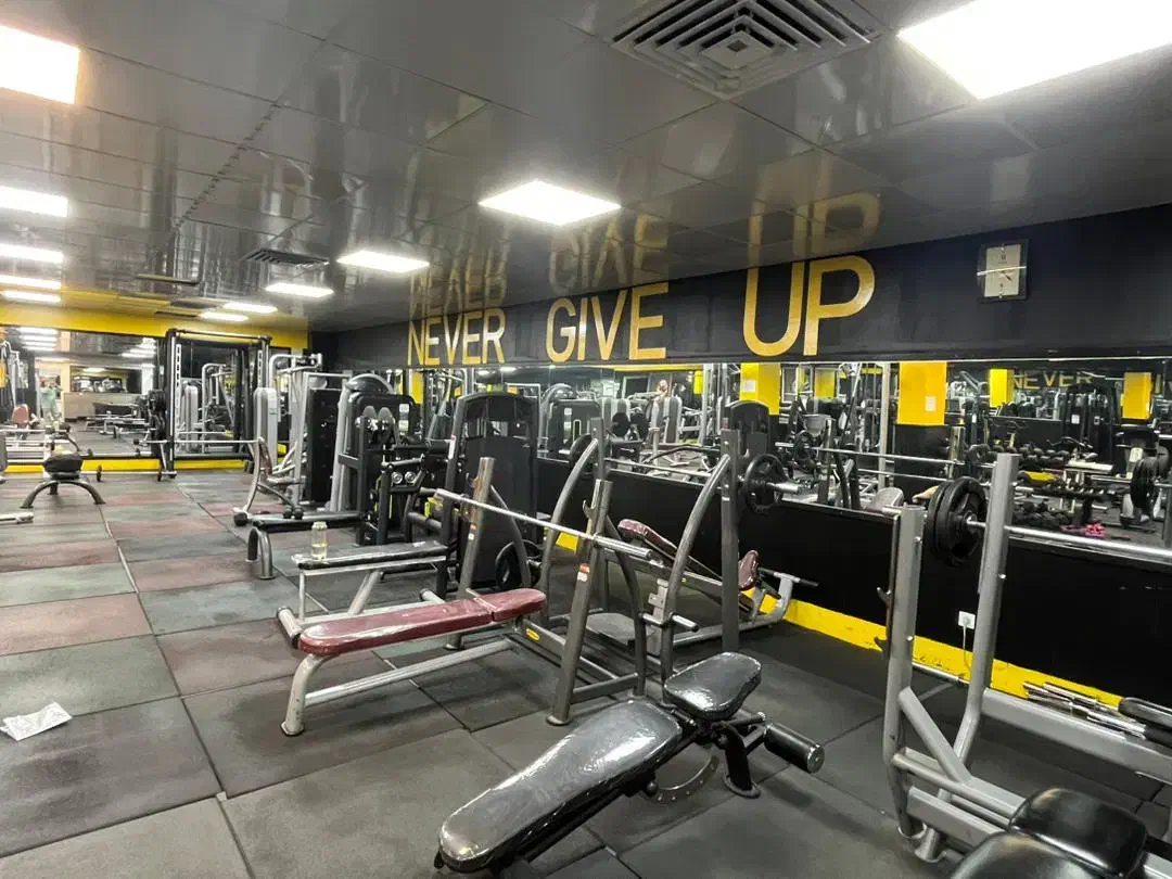 استخدام مربی بدن سازی و شنا|استخدام آموزشی|تهران, مشیریه|دیوار