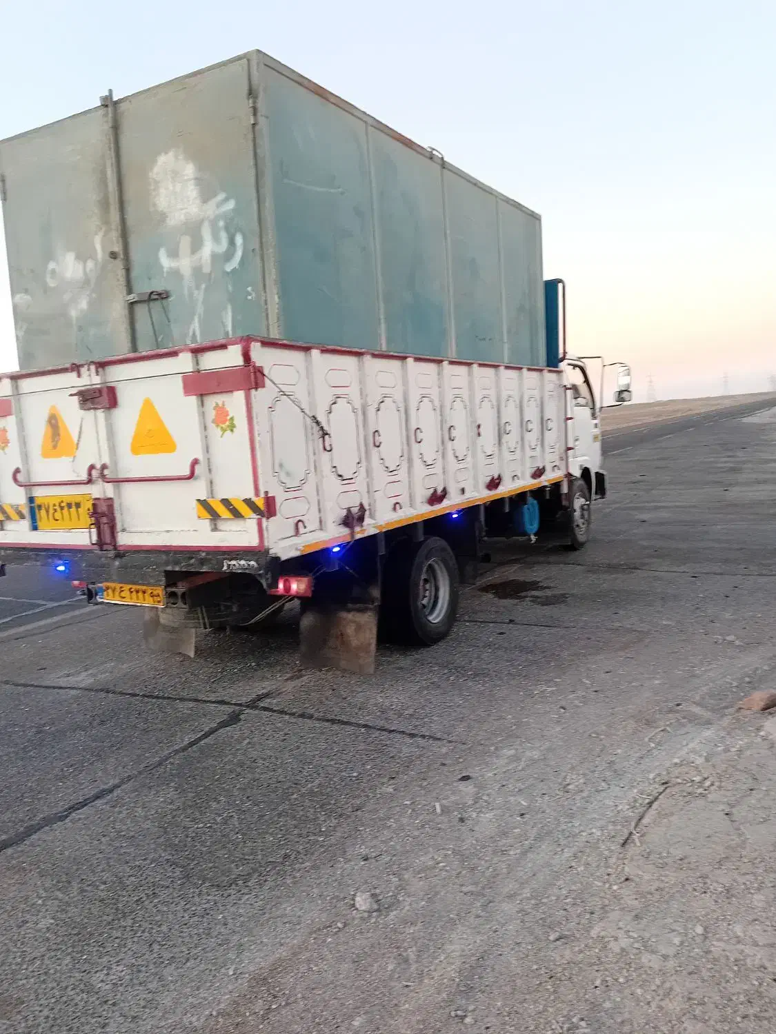 حمل بار اثاثیه کالا خاور بزرگ جرثقیل کارگر باربری|خدمات حمل و نقل|زاهدان, |دیوار