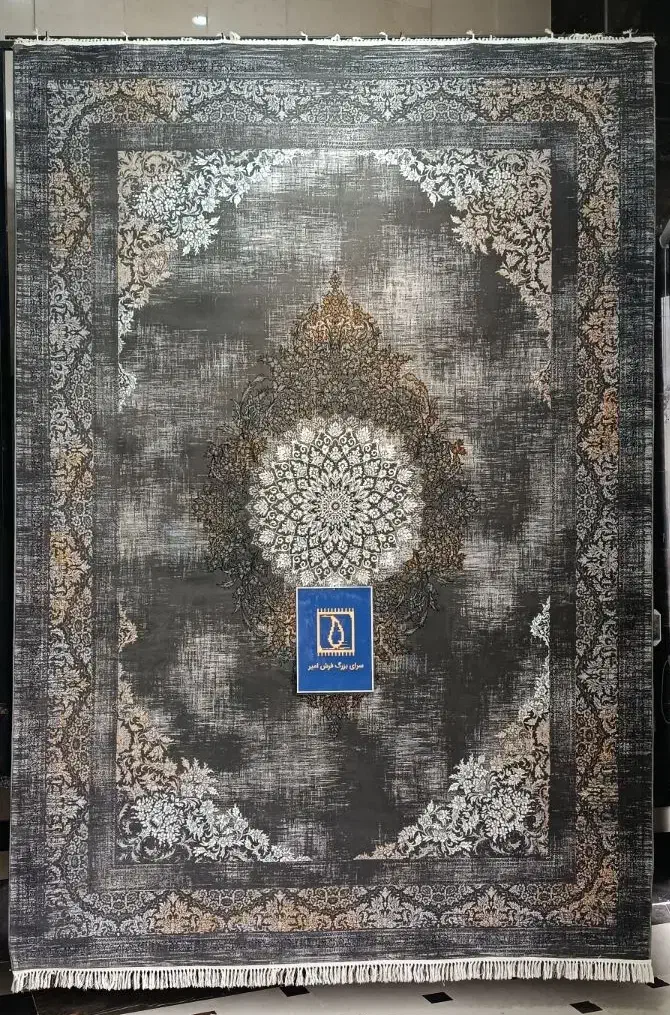 فرش با اصالت 700واقعی204|فرش|تهران, نعمت‌آباد|دیوار