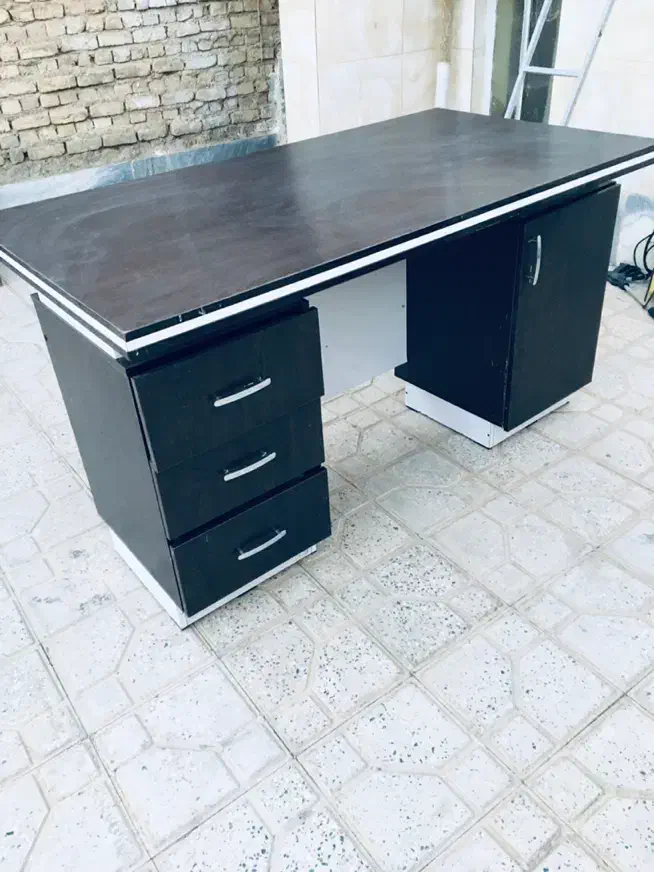 میز صندلی|مبلمان اداری|خمین, |دیوار