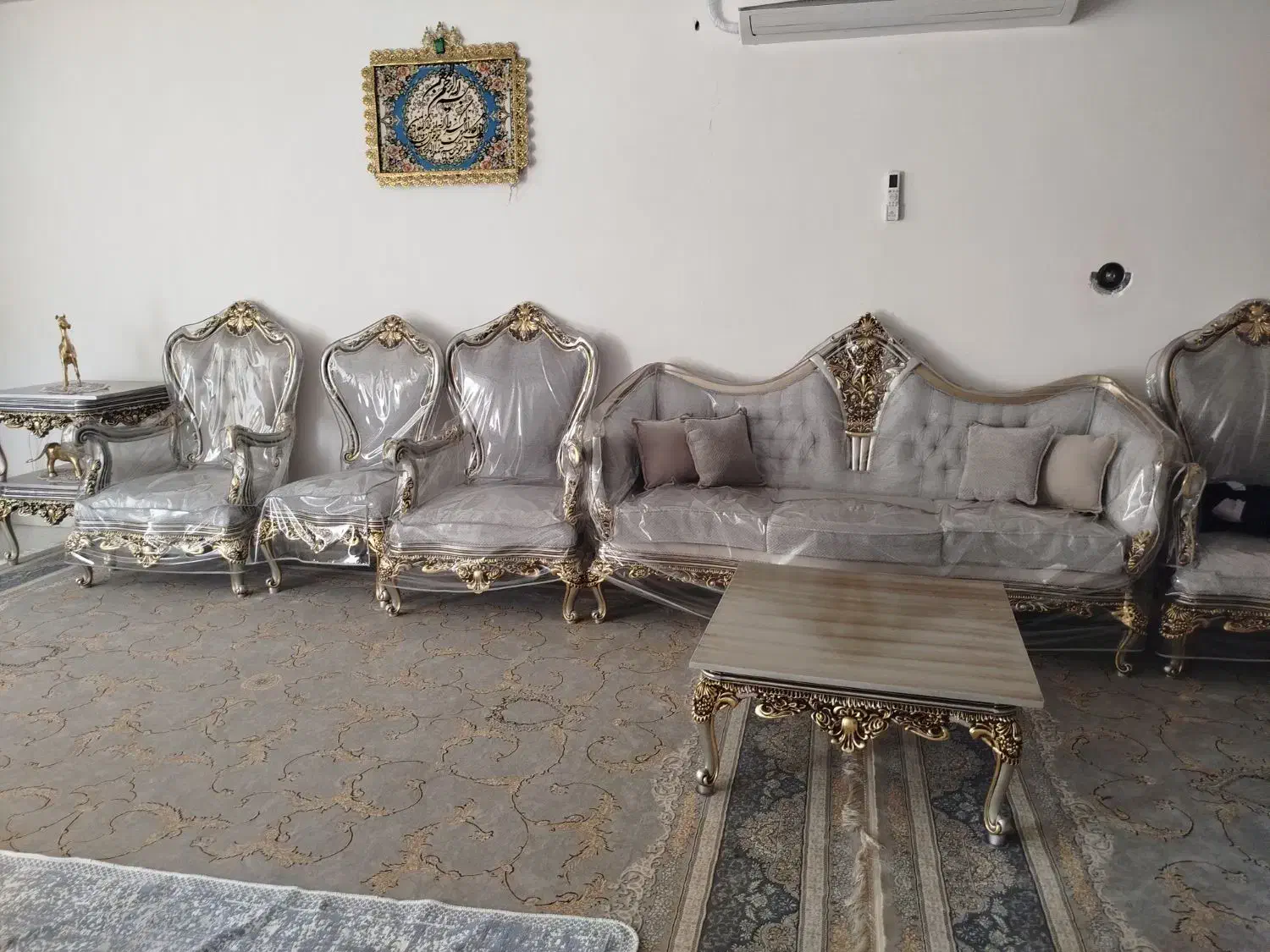 مبل سلطنتی و زیر تلویزیونی|مبلمان خانگی و میز عسلی|کوهدشت, |دیوار