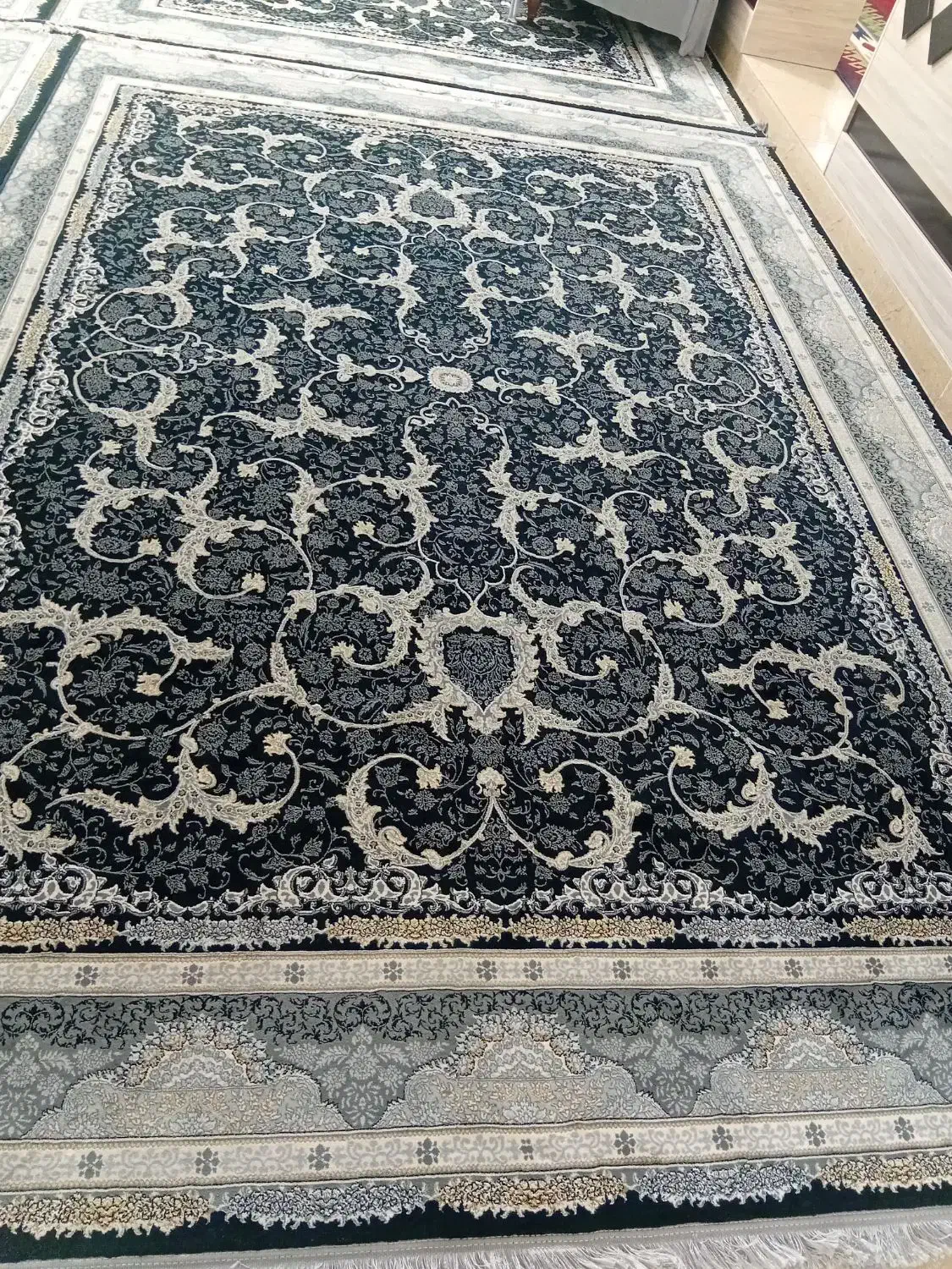 ۴ تخته فرش ۱۲ متری نو|فرش|کرمانشاه, |دیوار