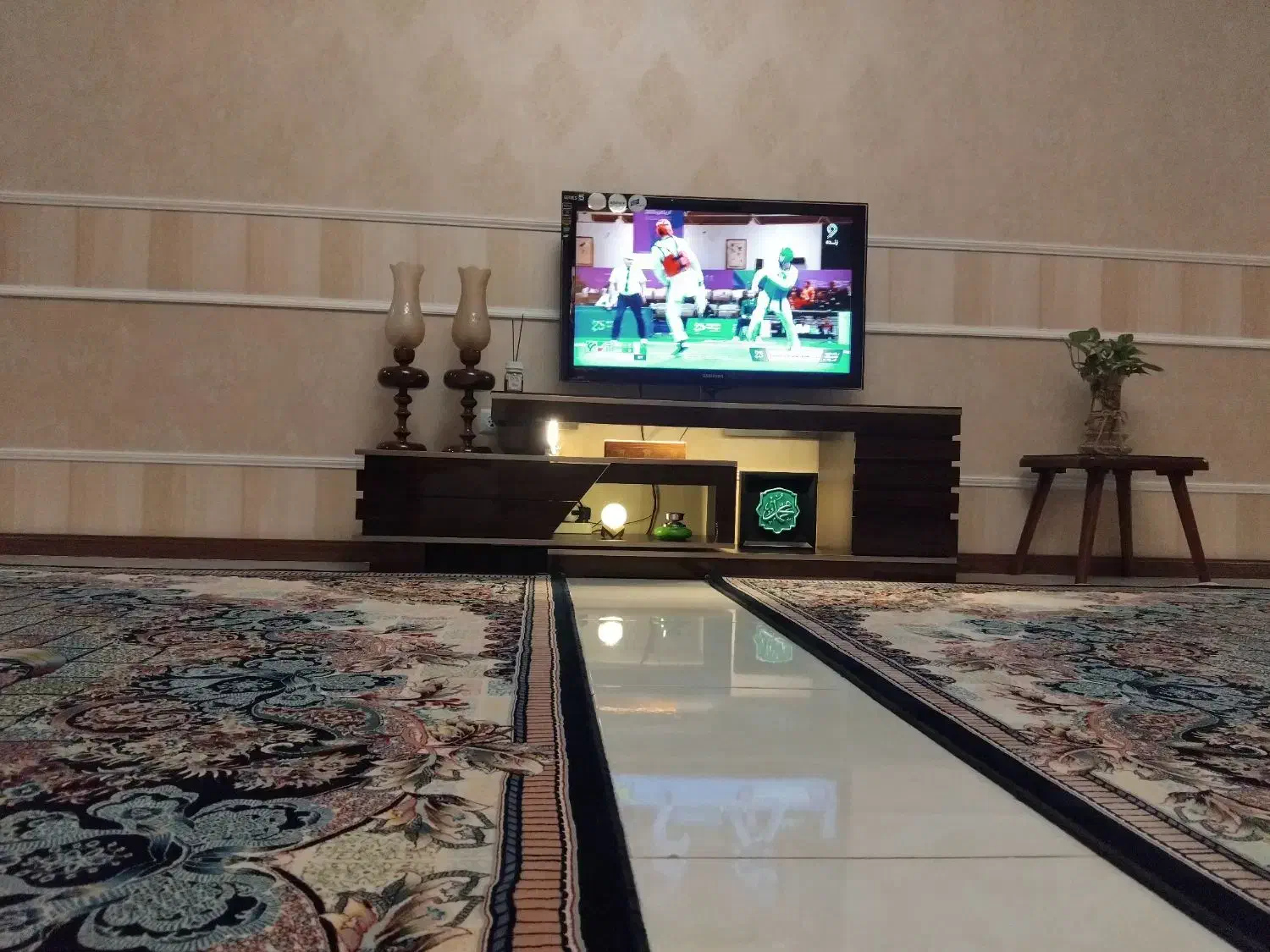 میز تلویزیون|میز تلویزیون|تربت جام, والفجر|دیوار