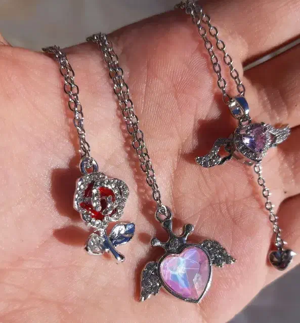 گردنبند های فانتزی و سوارسکی|بدلیجات|اهر, |دیوار