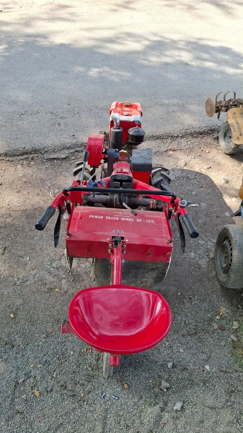 فروش یک دستگاه تیلر مزرعه ۱۴ اسب|خودرو سنگین|پایین هولار, |دیوار