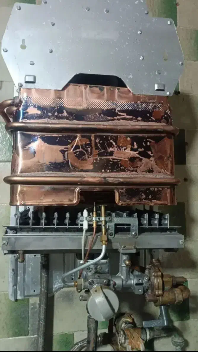 سرویس و تعمیر آبگرمکن دیواری بوتان|خدمات پیشه و مهارت|برازجان, |دیوار