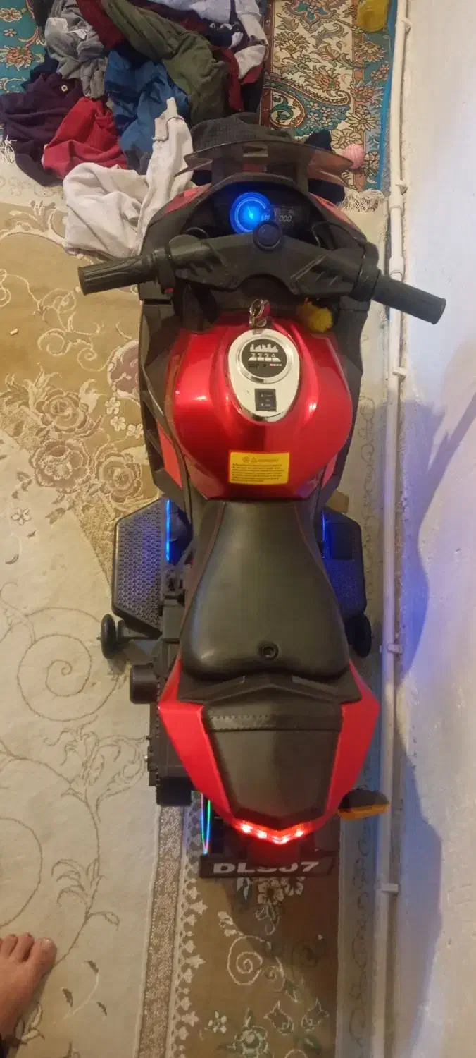 فروش فوری موتور شارژی بچگانه|اسباب‌‌بازی|ایوان, |دیوار