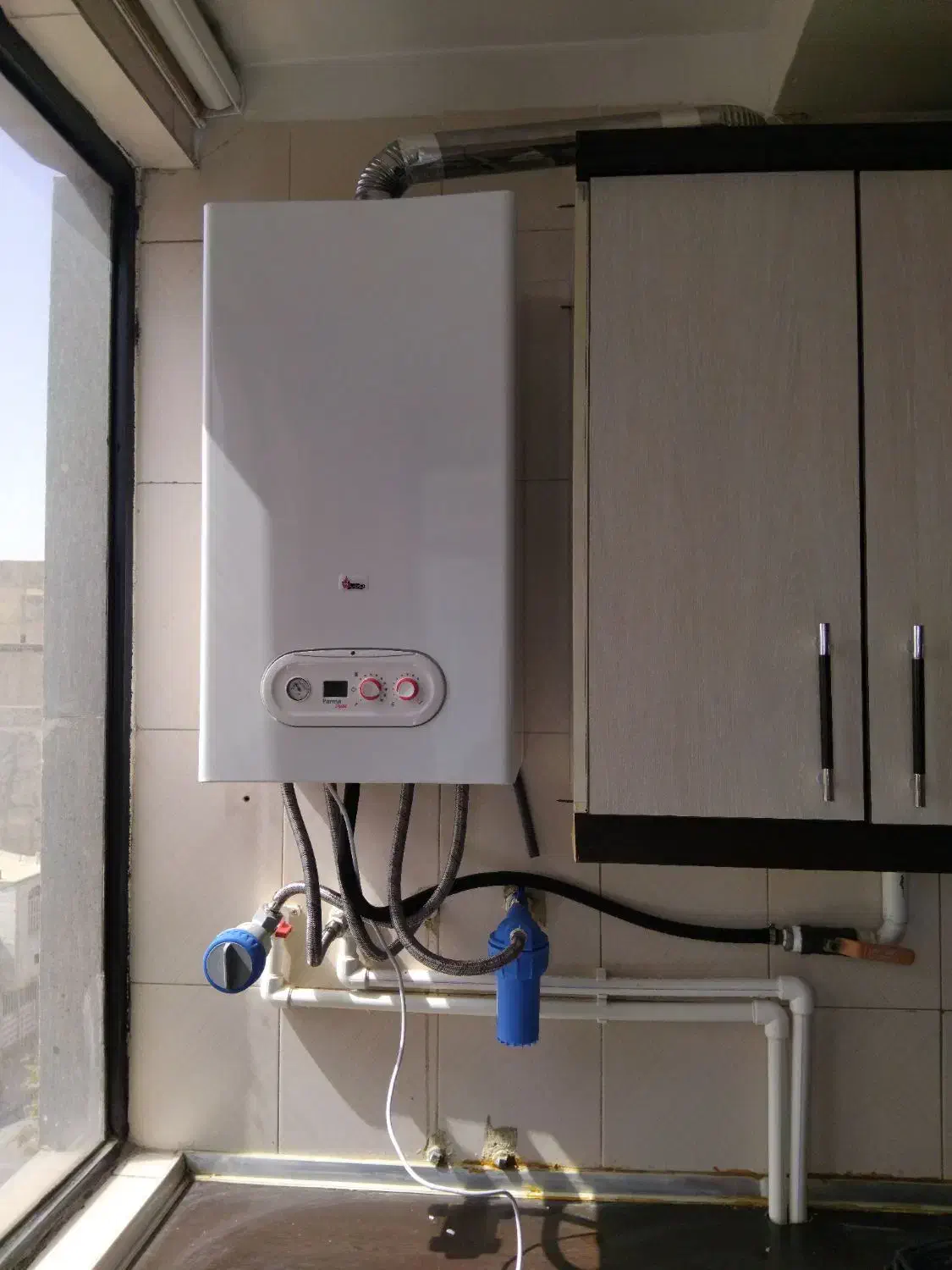 نصب و تعمیر انواع کولرگازی،پکیج و آبگرمکن|خدمات پیشه و مهارت|آبیک, |دیوار