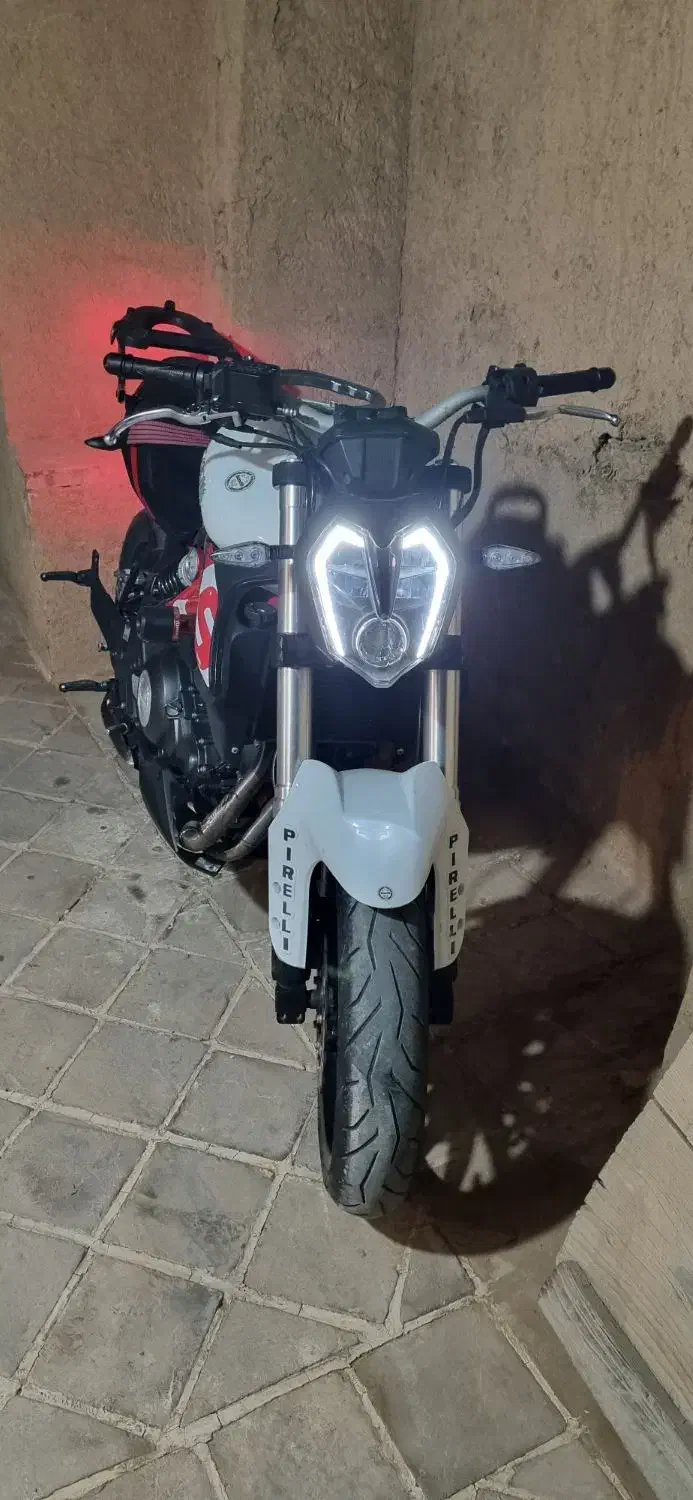 بنلی ۳۰۰ جفت سیلندر|موتورسیکلت|یزد, |دیوار