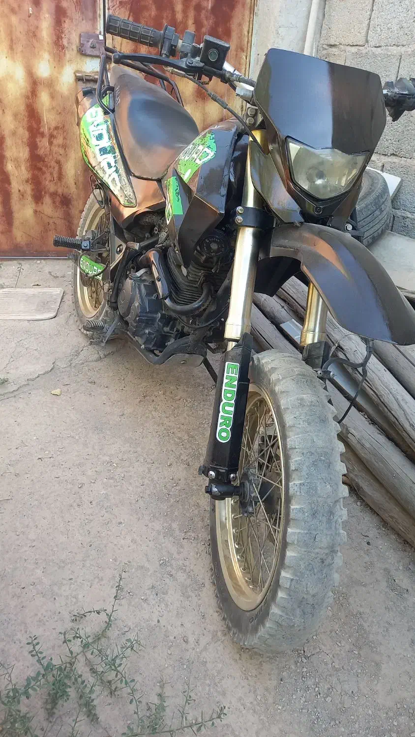 تریل رادیسون فلات ۲۵۰ سی سی|موتورسیکلت|تبریز, |دیوار