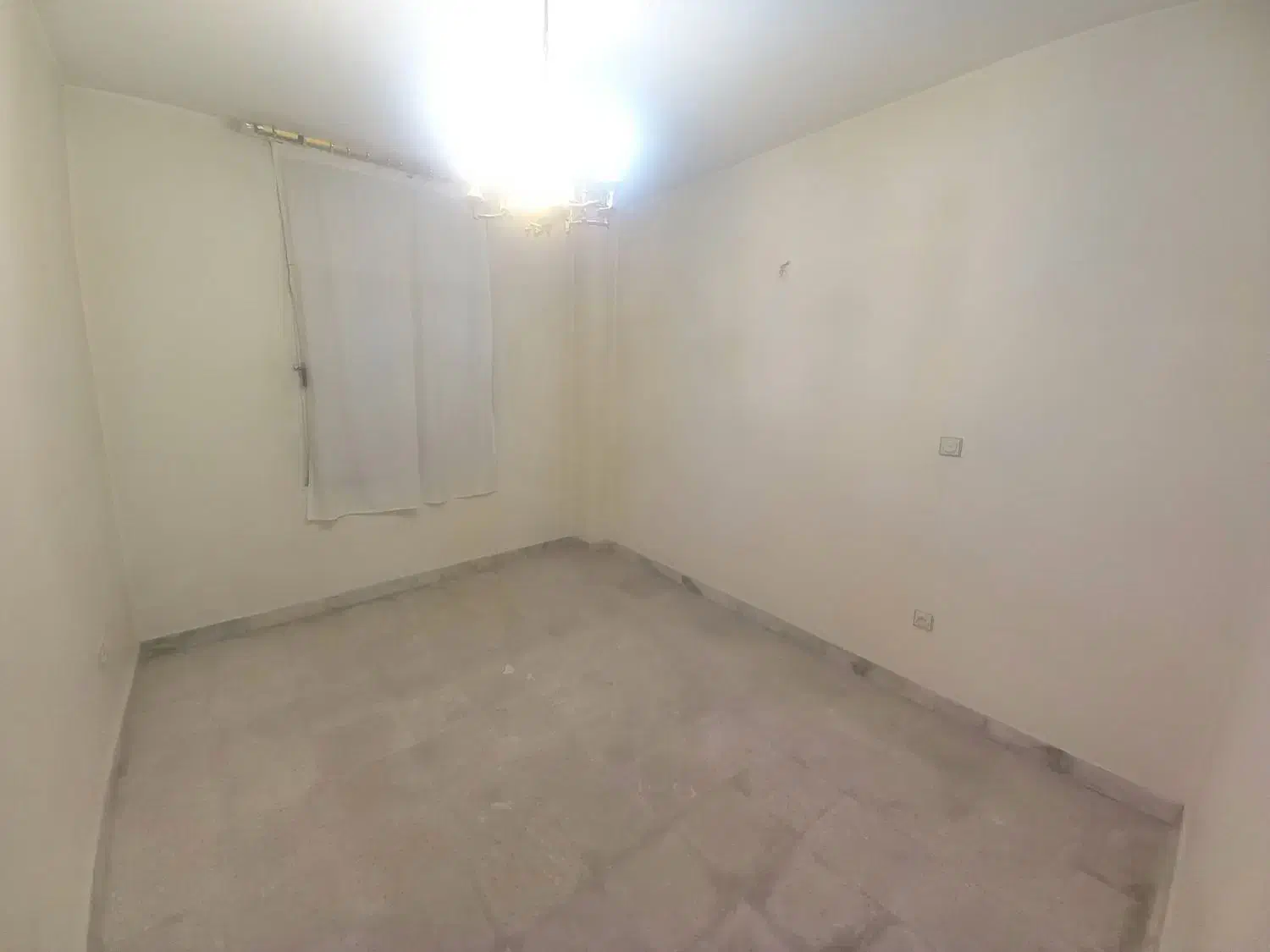 ۸۵ متر  *تک واحدی * مترو شادمان*  تخلیه